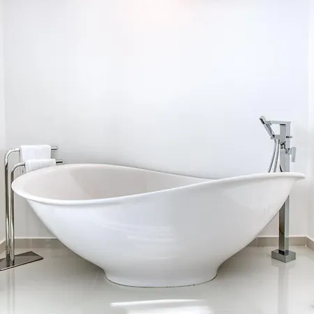 Luxury Penthouse In Swieqi With In And Outdoor Pool Διαμέρισμα *