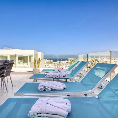 아파트 Luxury Penthouse In Swieqi With In And Outdoor Pool Saint Julian's